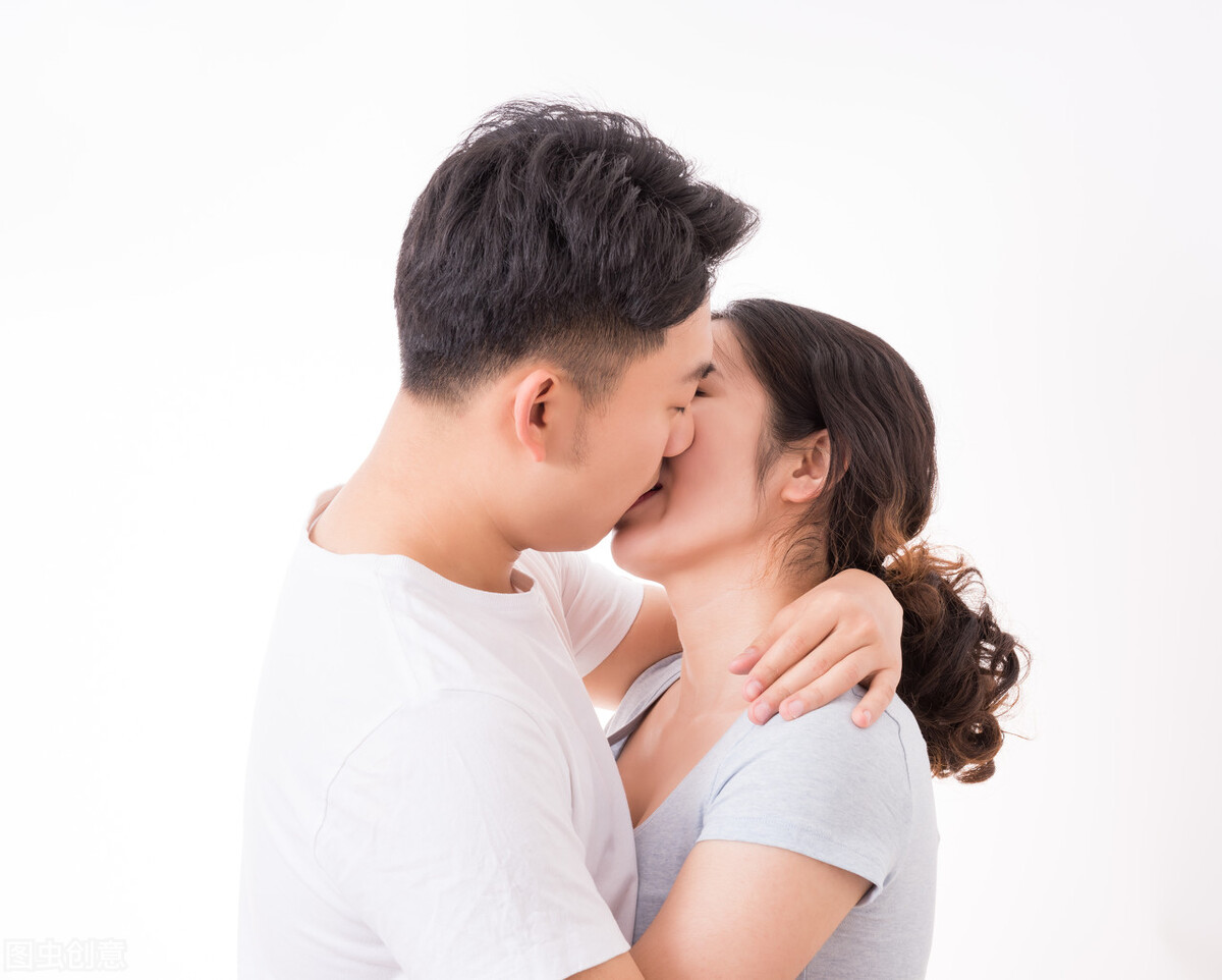 和心爱的男生第一次亲kiss是什么体会，你知道吗？