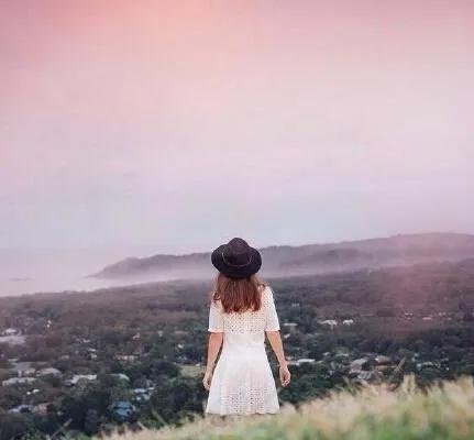 超级催泪的虐心短句，伤感悲凉，边看边哭