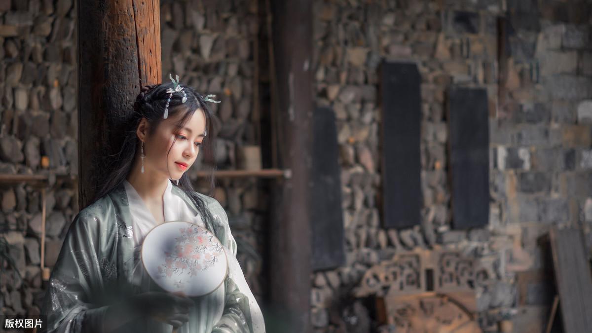 伤离别的诗句（10首最伤感的离别诗句，赚尽离人泪!）