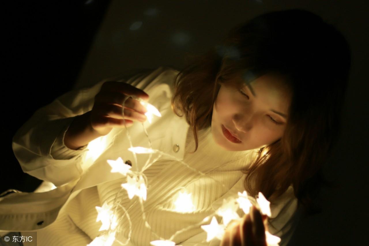 心痛的无法呼吸的句子20句，看一遍哭一遍