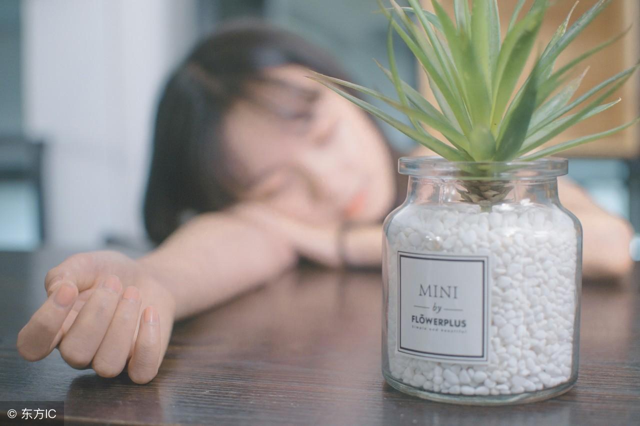 经典座右铭20句，人生三分靠运气，七分靠自己