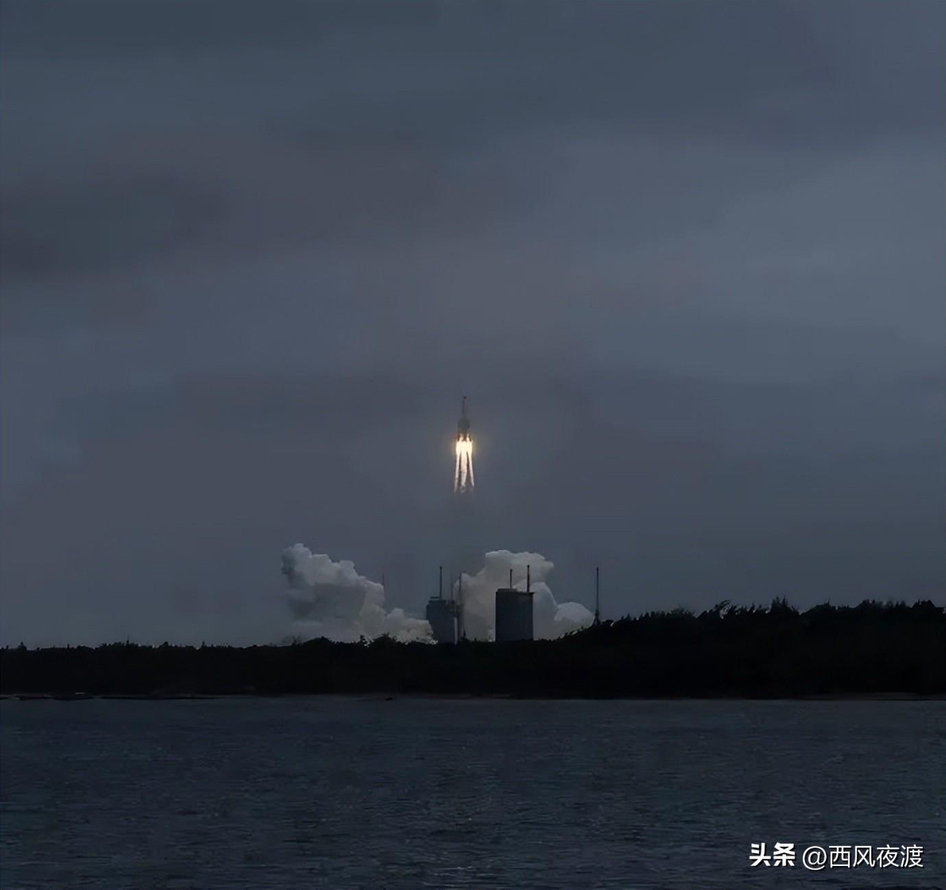 既浪漫又遗憾的文案15句，戏演完了就该散场了