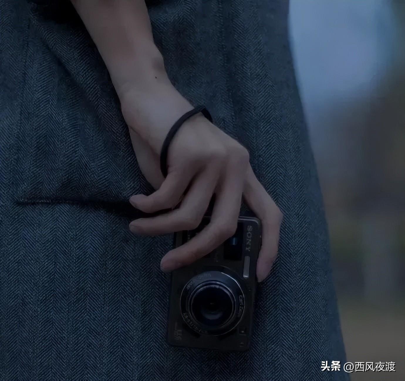 既浪漫又遗憾的文案15句，戏演完了就该散场了